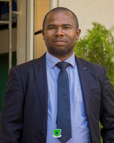 Dr. Rotimi Senbanjo